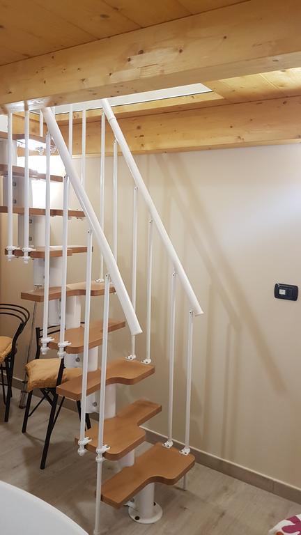 レトイアンニLoft Al Vicoletto Sul Mareアパートメント エクステリア 写真